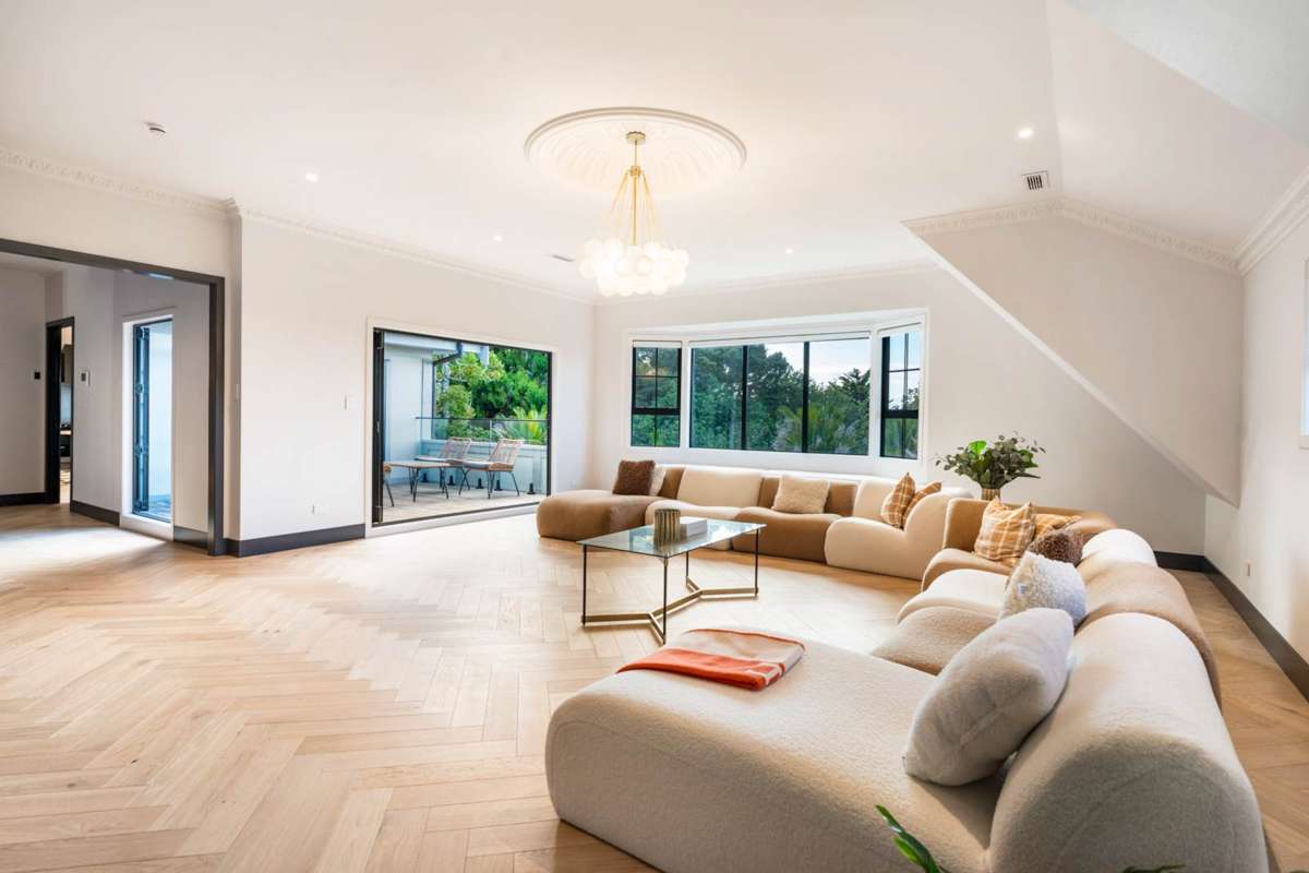 15 Fern Glen Road South_2