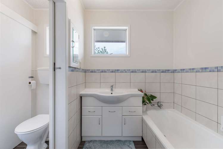 328 Great South Road Opaheke_11