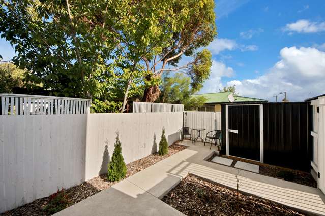 6/24 Dampier Street Woolston_3