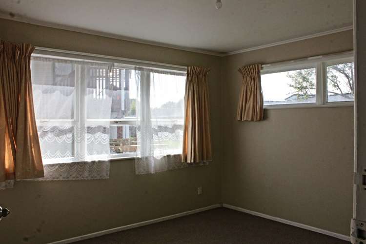 5 Paul Place Pakuranga_8