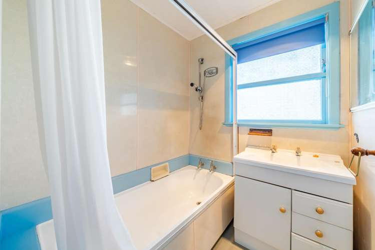 34 Mountbatten Grove Clouston Park_10