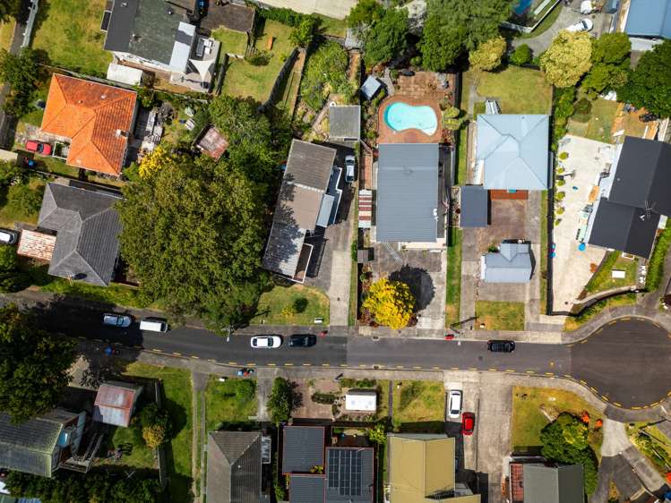 3/2 Waitati Place New Windsor_13