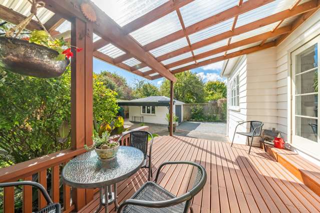 53 Heretaunga Square Silverstream_3