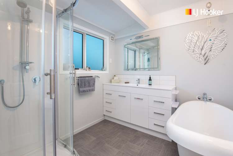 2 Oak Place Mosgiel_15