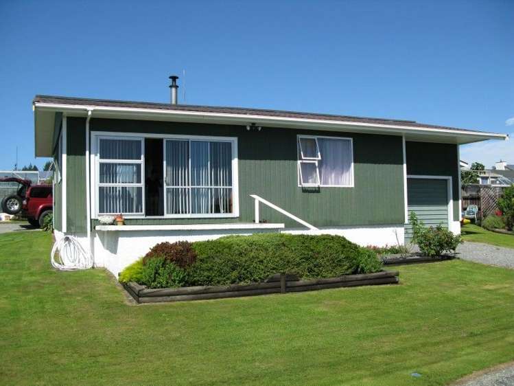 415 Main South Road Paroa_18