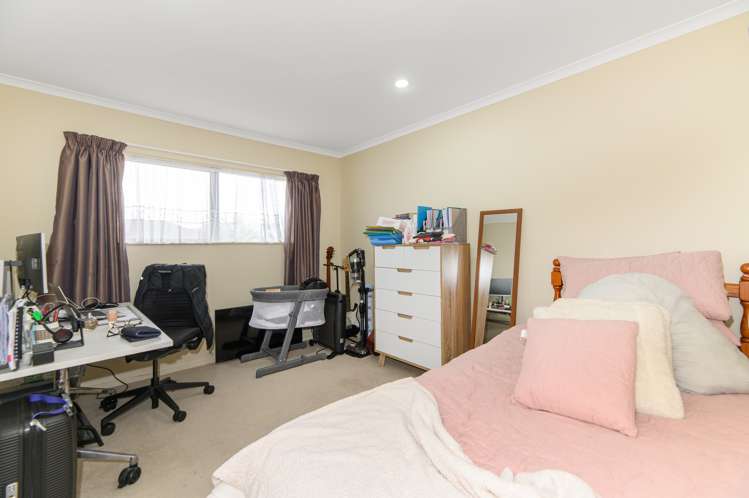 19 Andover Way Goodwood Heights_11