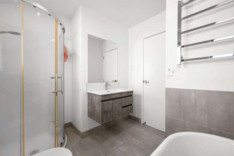 3/11 Rutherford Street Chedworth_16