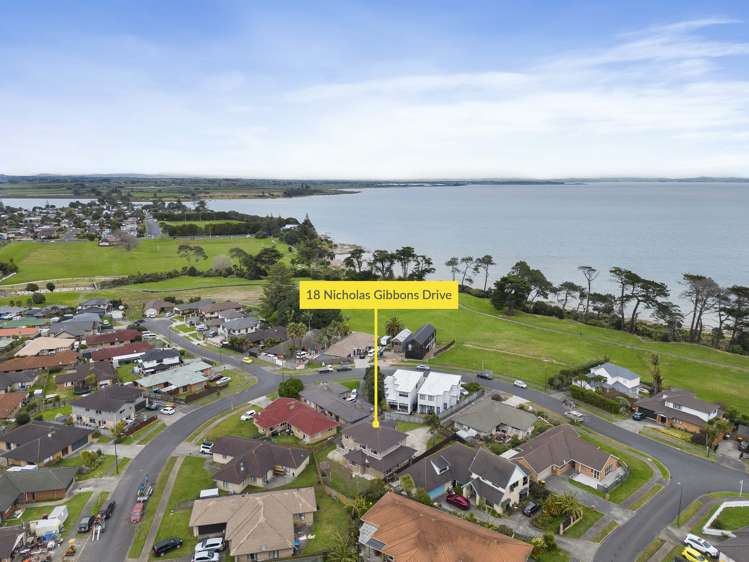 18 Nicholas Gibbons Drive Clendon Park_26