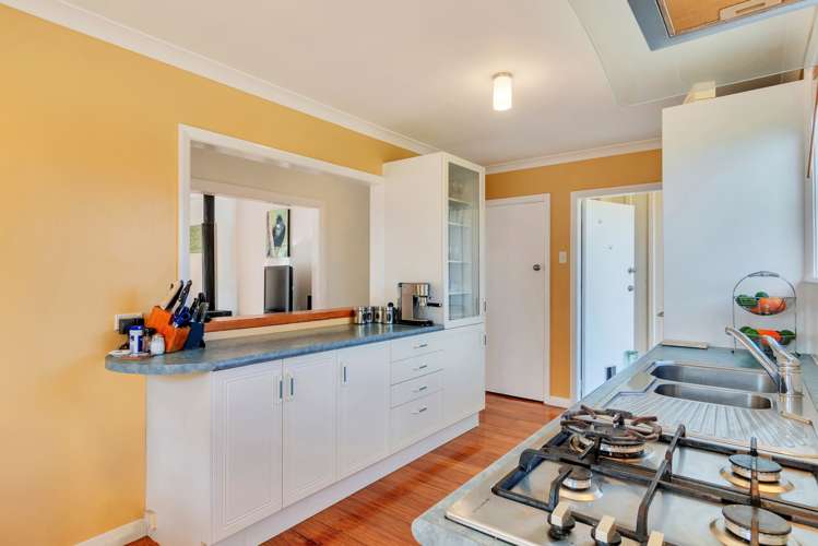 28 Te Moau Avenue Parakai_26