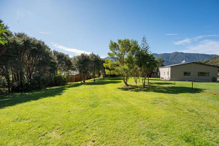 4 Worlds End Road Tennyson_5