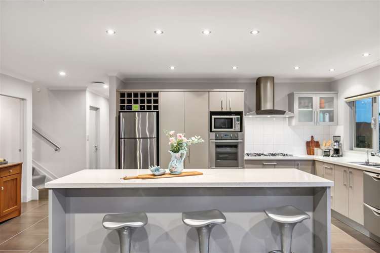 12 Chard Place Flat Bush_5