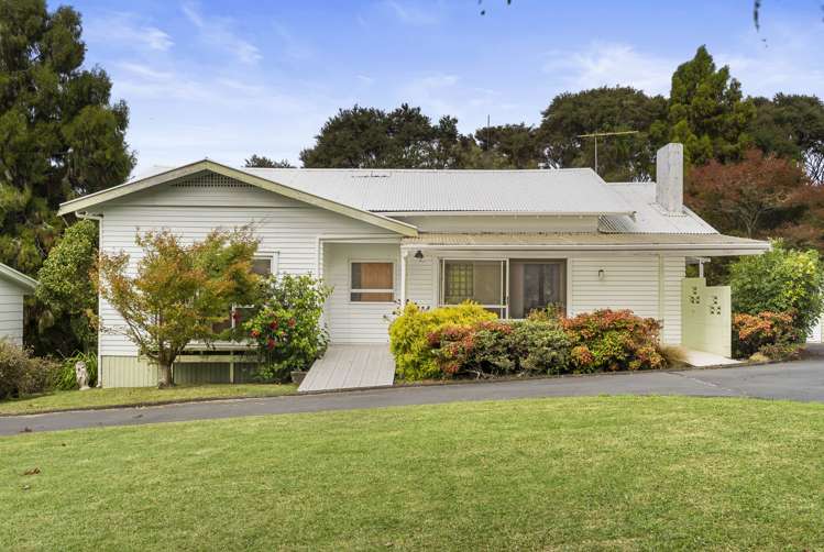 87 Carter Road Oratia_7