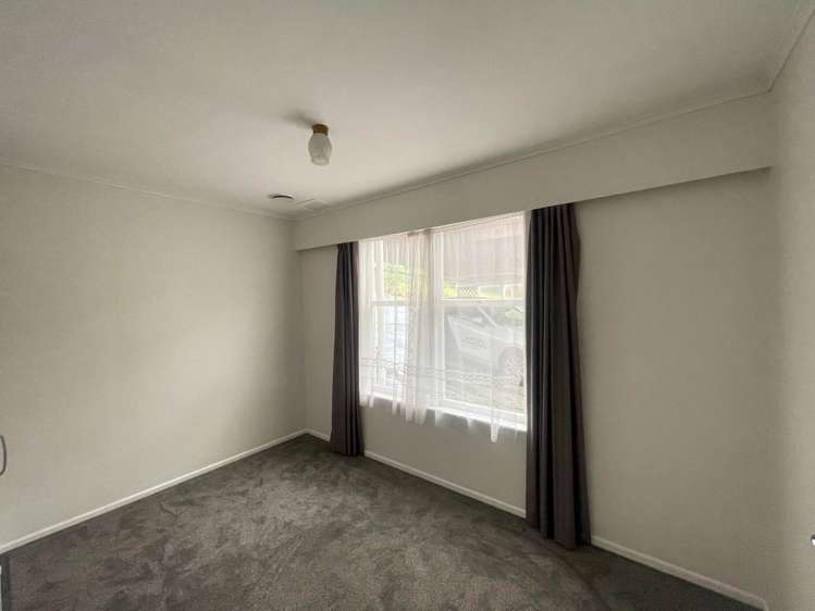 2/134 Golf Road Titirangi_3