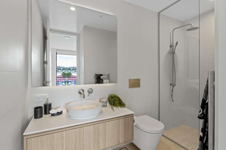 205/32 Anzac Road Browns Bay_16