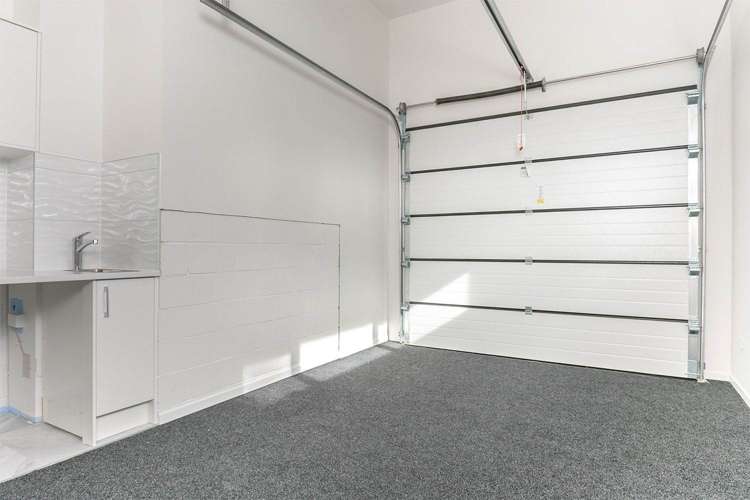 32D Windermere Crescent Blockhouse Bay_19