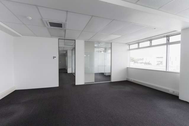 19 Great South Road Epsom_2