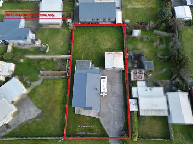 2 Huia Street Foxton Beach_4