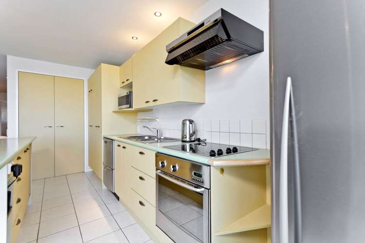 6/64 Milford Road Milford_7