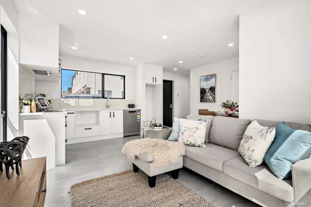 1/107 Porchester Road Papakura_3