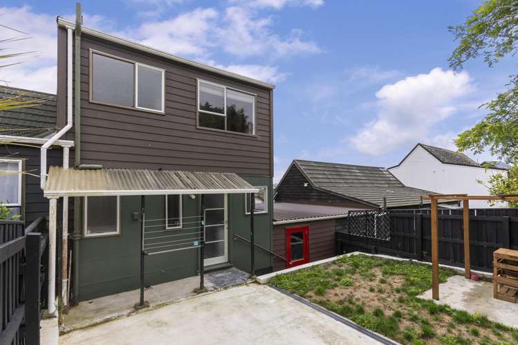 2A Makatote Grove Churton Park_12