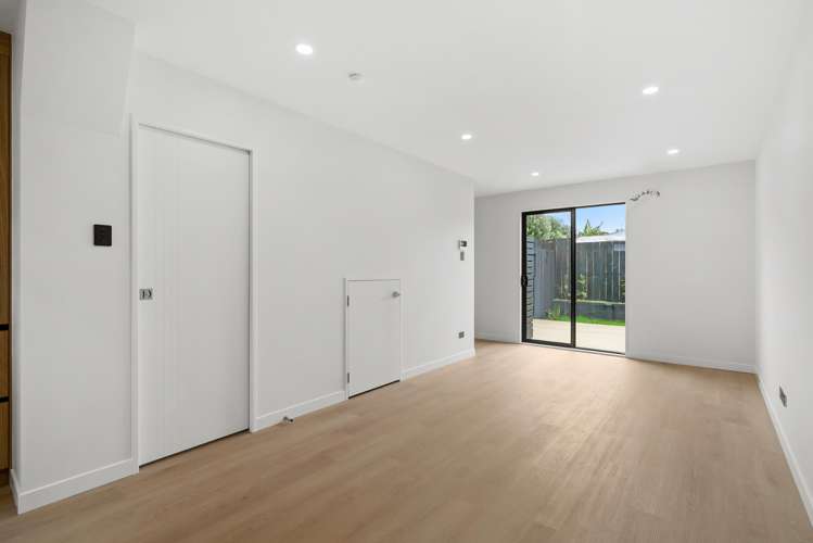1/114 Coronation Road_4