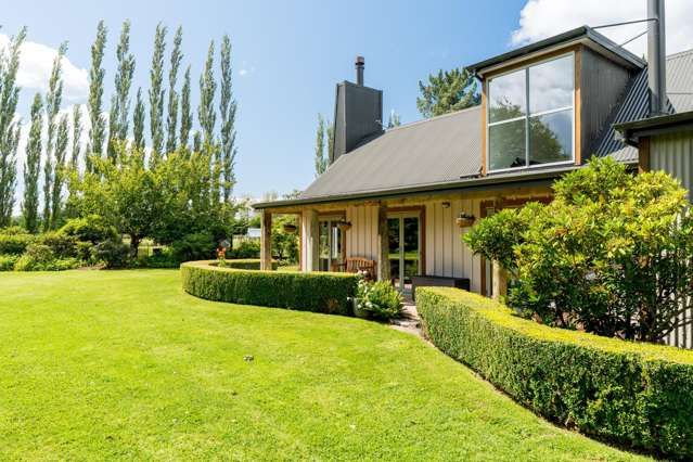 320 Gladstone Road South East Taieri_1