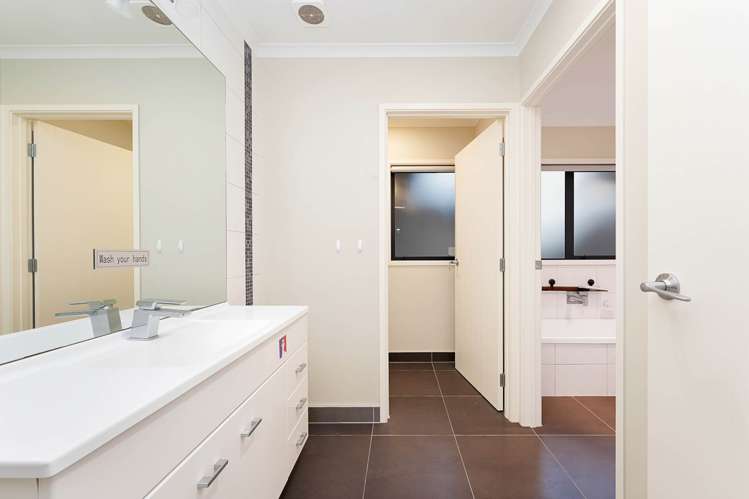 349 Glenvar Road Long Bay_16