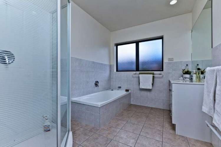 32 Widdison place Albany_13