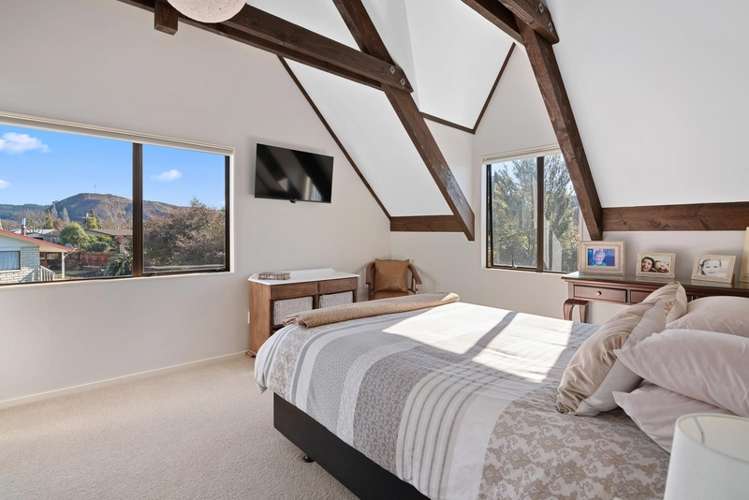 17 Harcourt Place Wakefield_13