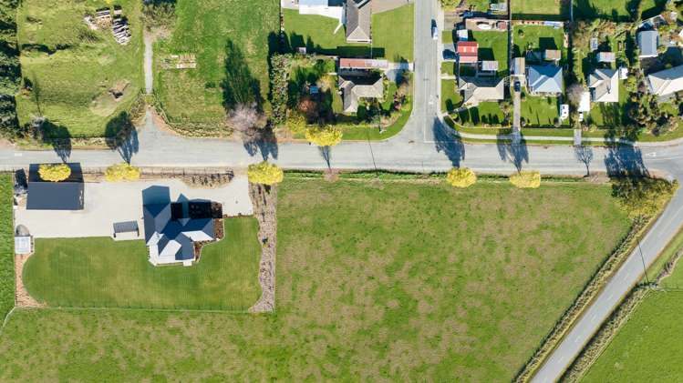 15 Cemetery Road Kuri Bush_50