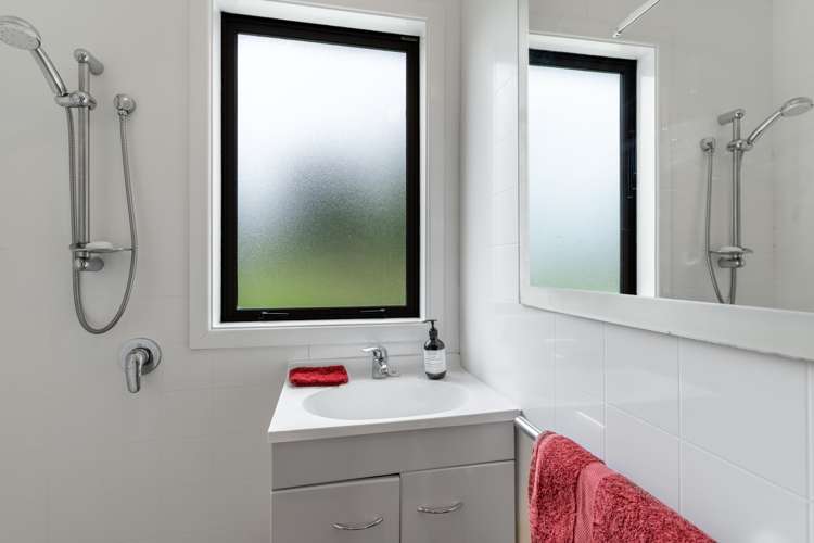 35 Crowe Road Winton Surrounds_10