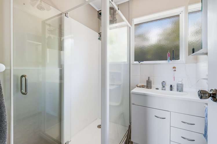 88 William Bayes Place Red Beach_12