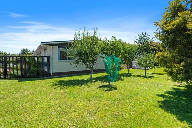 67A Park Road Carterton_24