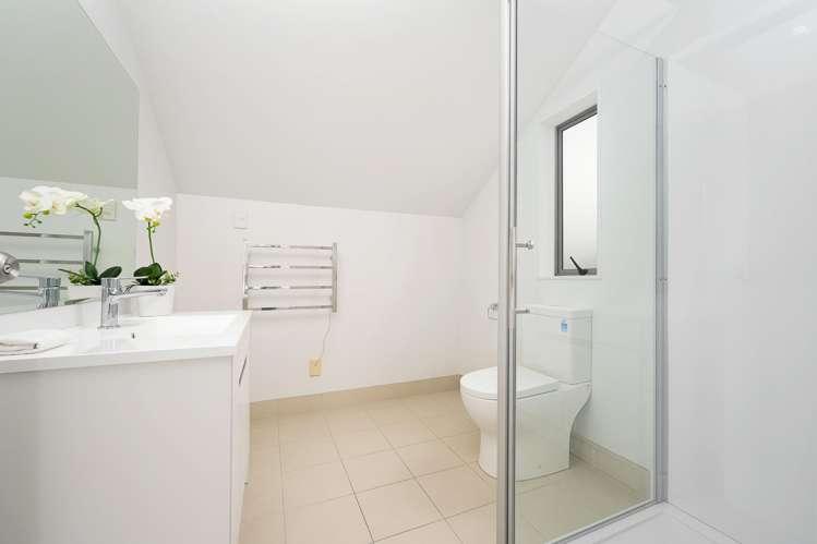 1 Merlot Way Te Atatu South_9