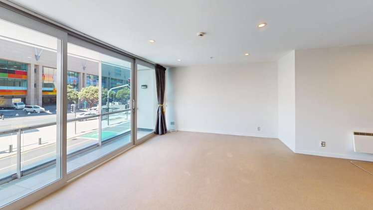 1B/42 Cable Street 2185_1