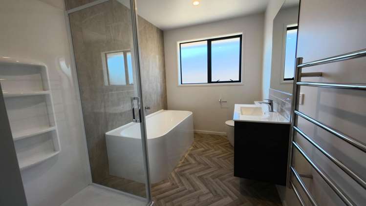 7 Tarata Place 11213_10