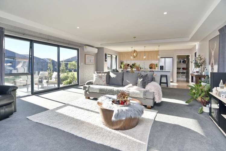 5 Clarendon Place Rangiora_1