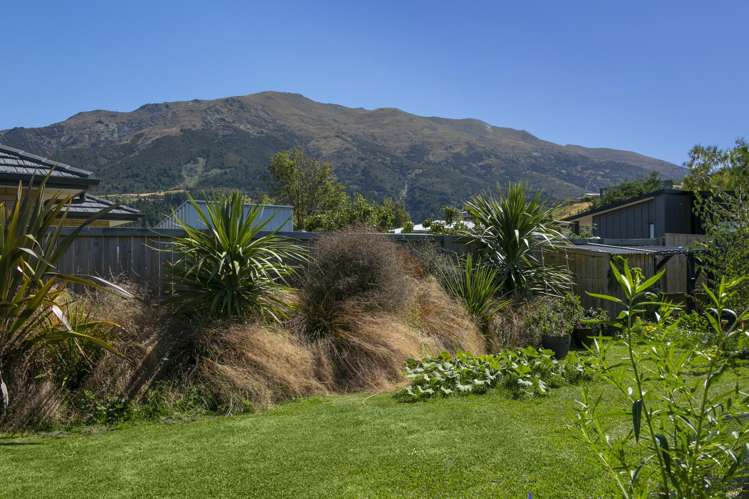 35 Timsfield Drive Lake Hawea_12