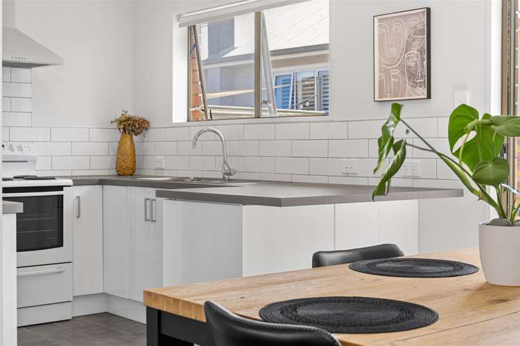 14b Bain Street Mount Maunganui_8