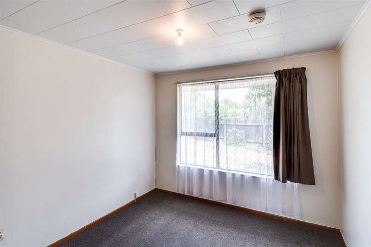 64 Columbus Crescent Flaxmere_10