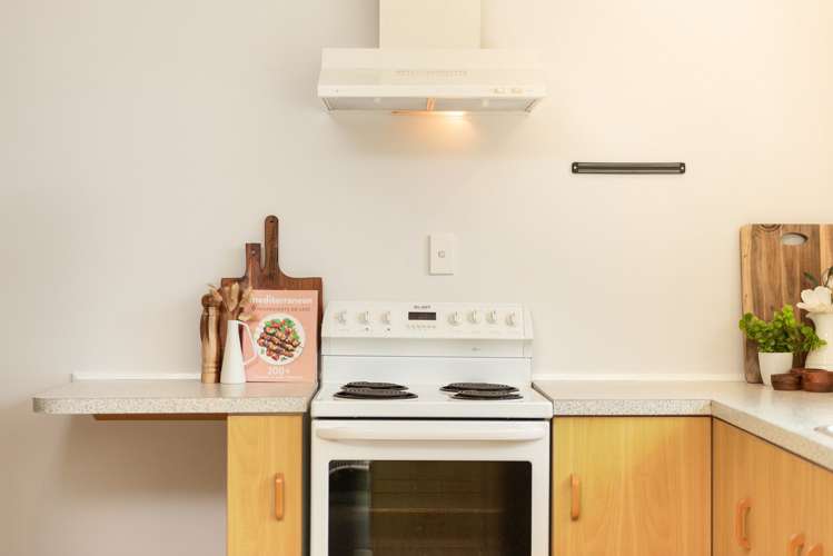 27 Redmond Street Judea_8