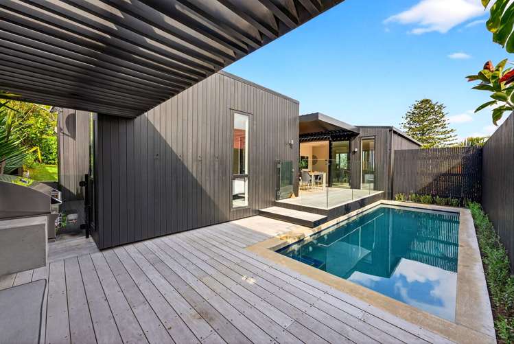 4 Gulf View Road Murrays Bay_15