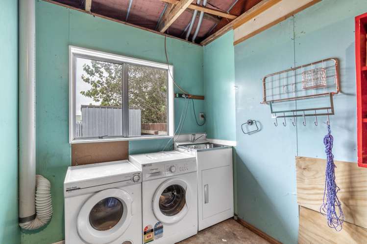 2/51 Douglas Street Grasmere_13