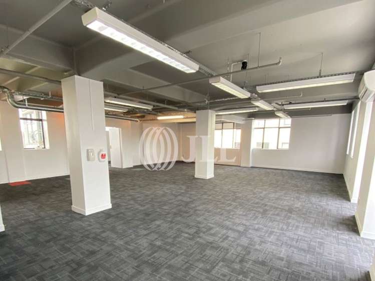 Part Level 1/88 Broadway Street_0