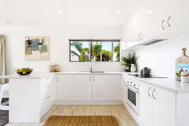 1/9 Rewarewa Road Te Atatu Peninsula_4