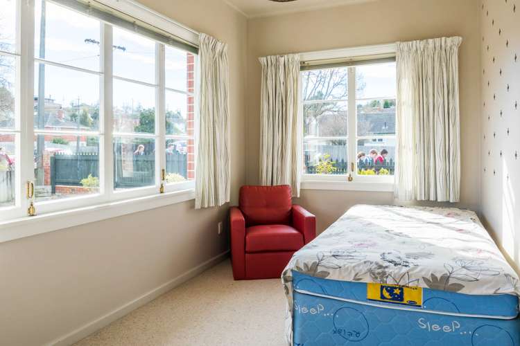 16 Glen Street Marchwiel_11