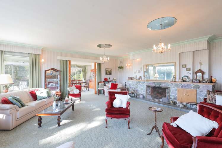 13 Neale Avenue Stoke_4