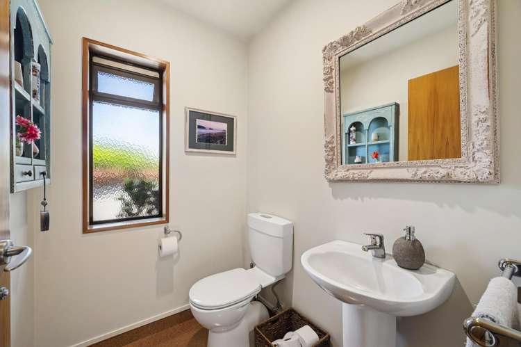 22 Fairview Terrace Waipahihi_30