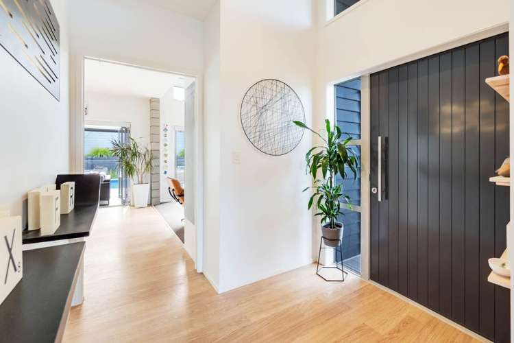 64 Lake Panorama Drive Henderson_34