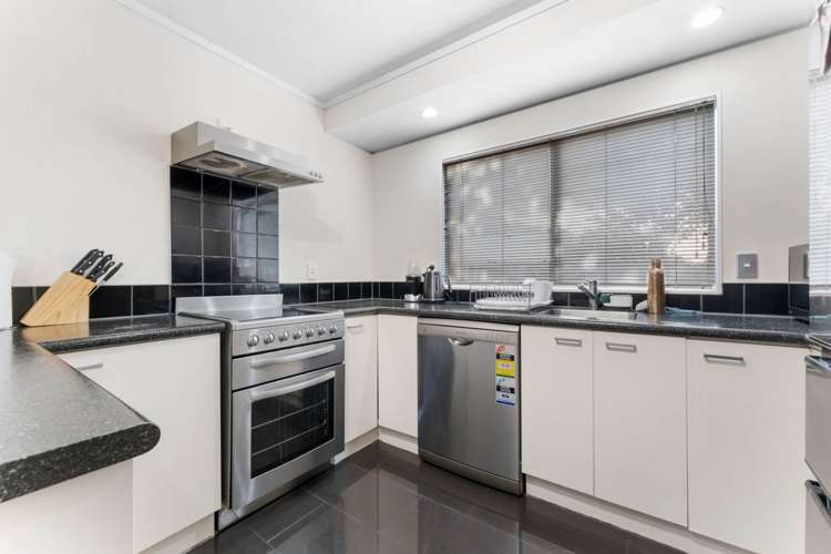 2/3 Alta Terrace Clover Park_5